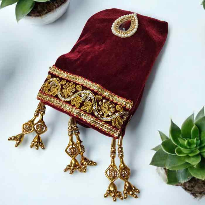 KRYPMAX Men Solid Velvet Ethnic Sherwani Dupatta Paisley with Leaf Lace, Maroon (2.5 Mtr Length)